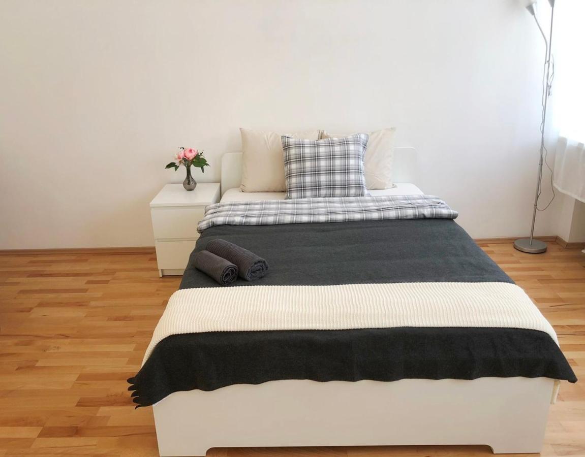 Home Away From Home Вена Экстерьер фото
